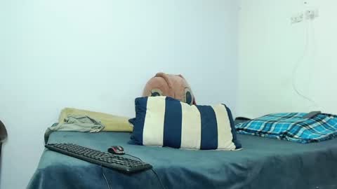 Emily  IGEmmily Baussa online show from 10/19/25, 11:16