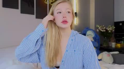 emily shepard online show from 02/18/26, 03:46