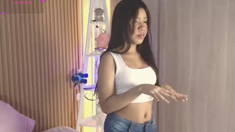 Emily online show from 03/26/26, 12:22