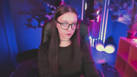 Snapshot of emily_tendermeow chatting on 02/15/26, 05:37 Emily online show from 02/15/26, 05:37