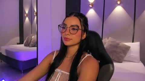 emily_tolson online show from 06/16/26, 07:27