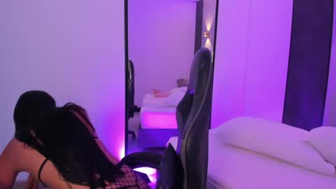 emily_tolson online show from 07/23/26, 07:34