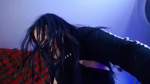 Snapshot of emily_trujillo chatting on 11/15/25, 06:04 Emily Trujillo online show from 11/15/25, 06:04