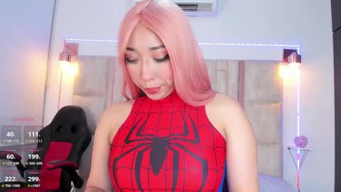 Snapshot of emily_walker4 chatting on 10/08/25, 12:58 emily_walker4 online show from 10/08/25, 12:58