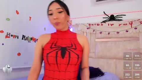 Snapshot of emily_walker4 chatting on 10/30/25, 03:08 emily_walker4 online show from 10/30/25, 03:08