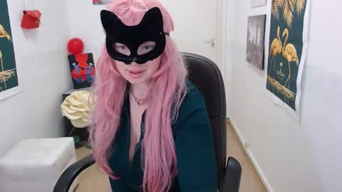 Snapshot of emily_york18 chatting on 02/03/25, 08:35 Emily online show from 02/03/25, 08:35