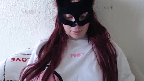 Snapshot of emily_york18 chatting on 09/26/25, 06:23 Emily online show from 09/26/25, 06:23