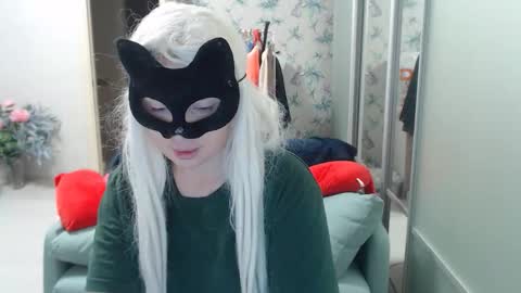 Snapshot of emily_york18 chatting on 02/23/26, 08:17 Emily online show from 02/23/26, 08:17