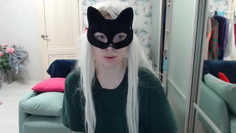 Snapshot of emily_york18 chatting on 02/27/26, 02:06 Emily online show from 02/27/26, 02:06