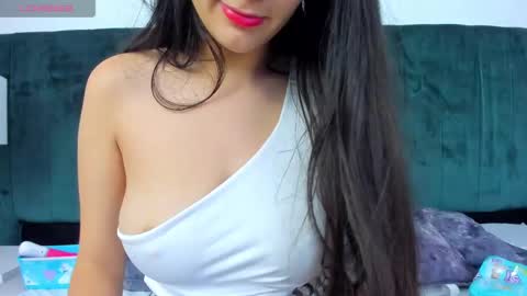 Emilyyy online show from 02/10/25, 01:24