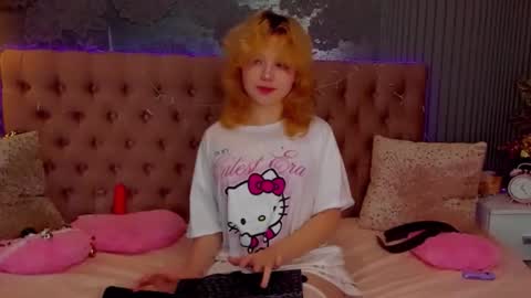 Baby Emelli online show from 12/02/25, 07:36