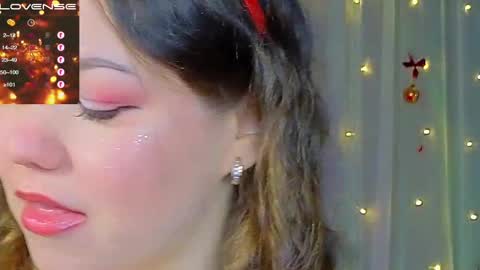 artist Emily online show from 01/01/25, 08:15