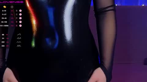 artist Emily online show from 02/28/25, 06:09