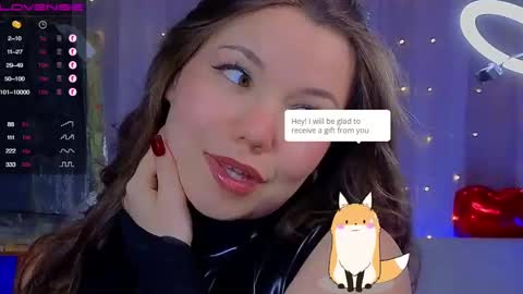 Snapshot of emilyart_ chatting on 02/28/25, 09:12 artist Emily online show from 02/28/25, 09:12