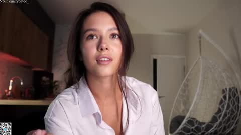 emilybatee online show from 04/20/26, 06:31