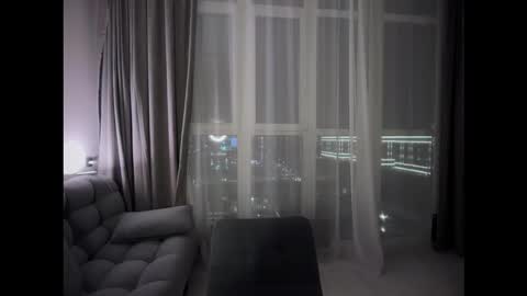 Snapshot of emilybit chatting on 10/18/25, 06:41 Emily online show from 10/18/25, 06:41