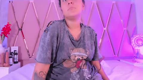 Emily online show from 04/12/26, 11:10