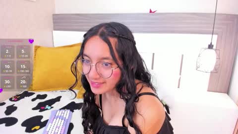 Snapshot of emilyblussh chatting on 03/16/26, 06:34 Emily Bluush online show from 03/16/26, 06:34