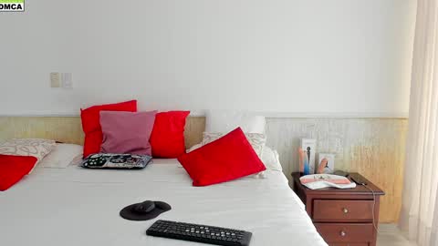 Emily online show from 01/02/25, 02:46