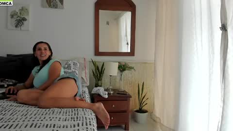 Emily online show from 06/04/26, 03:51