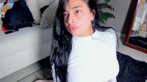  EMILY  online show from 07/24/26, 08:51