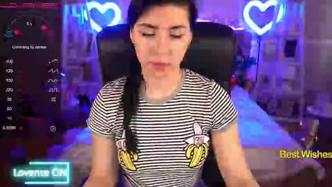 Emy online show from 02/11/25, 06:51