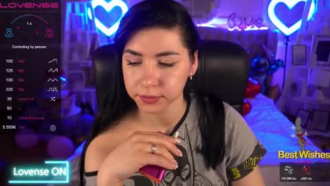 Emy online show from 02/11/25, 12:58