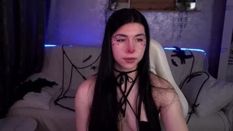 Emy online show from 10/31/25, 07:20