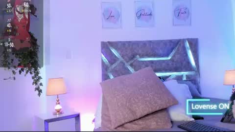 emily online show from 07/12/26, 08:44