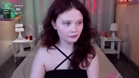Emilyhaves online show from 06/11/26, 10:02