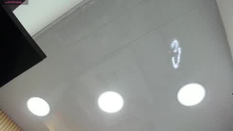 EMILY  online show from 04/23/26, 08:22