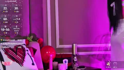 Emily online show from 02/10/25, 11:25