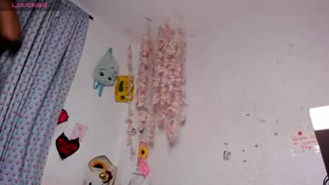 Emily online show from 07/19/26, 06:39