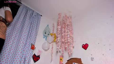 Emily online show from 07/23/26, 08:23
