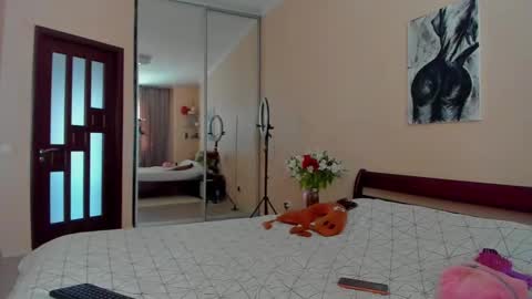 Snapshot of emilycruz4u chatting on 02/20/26, 09:21 emilycruz4u online show from 02/20/26, 09:21