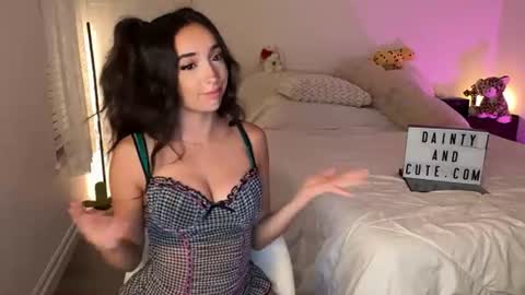 Snapshot of emilyfawn chatting on 07/16/26, 05:02 emilyfawn online show from 07/16/26, 05:02