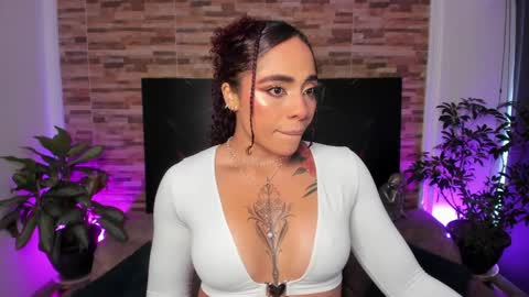 emily online show from 04/12/26, 09:31