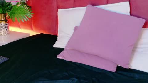 Emily Flame online show from 07/27/26, 08:38
