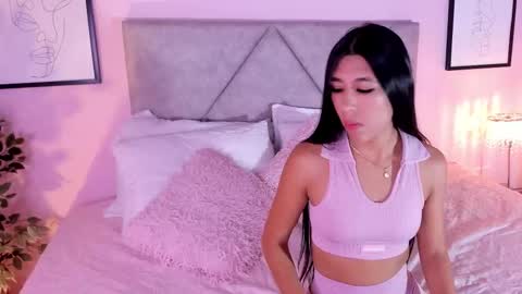 Emily online show from 03/01/26, 01:35