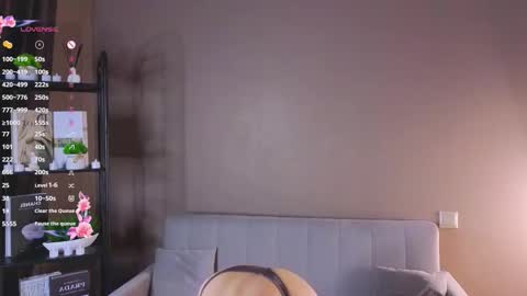 Emi online show from 03/04/26, 03:18