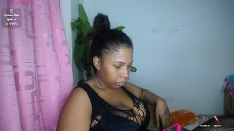 Emilyhines online show from 09/08/25, 08:41