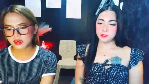 emilyhotasian online show from 04/11/26, 09:02