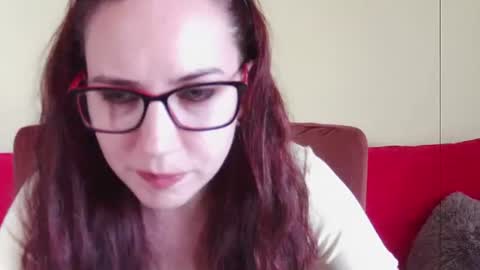 Emily online show from 08/04/26, 02:19
