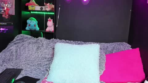 Snapshot of emilyjhonson_1 chatting on 01/09/25, 04:49 Emily Jhonson online show from 01/09/25, 04:49