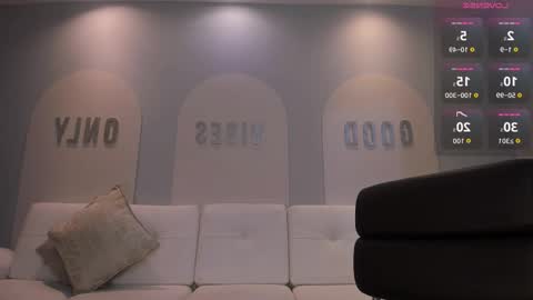 Emily online show from 11/12/25, 03:40