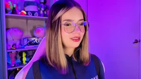 VALEEEN online show from 04/22/26, 03:02