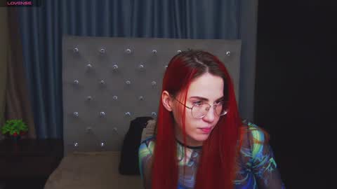EmilyKents online show from 12/16/24, 01:31