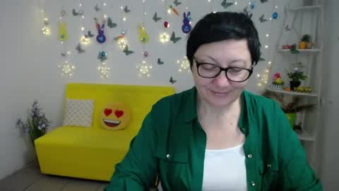 Emily online show from 04/09/26, 06:13