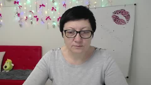 Emily online show from 04/19/26, 05:18