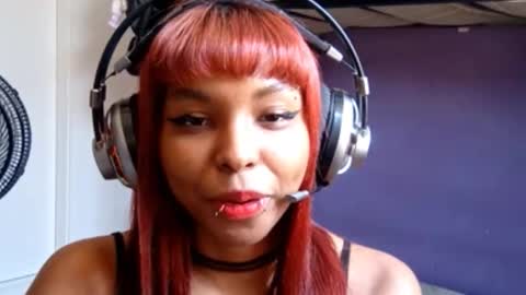 Emily Livos online show from 03/16/26, 02:21